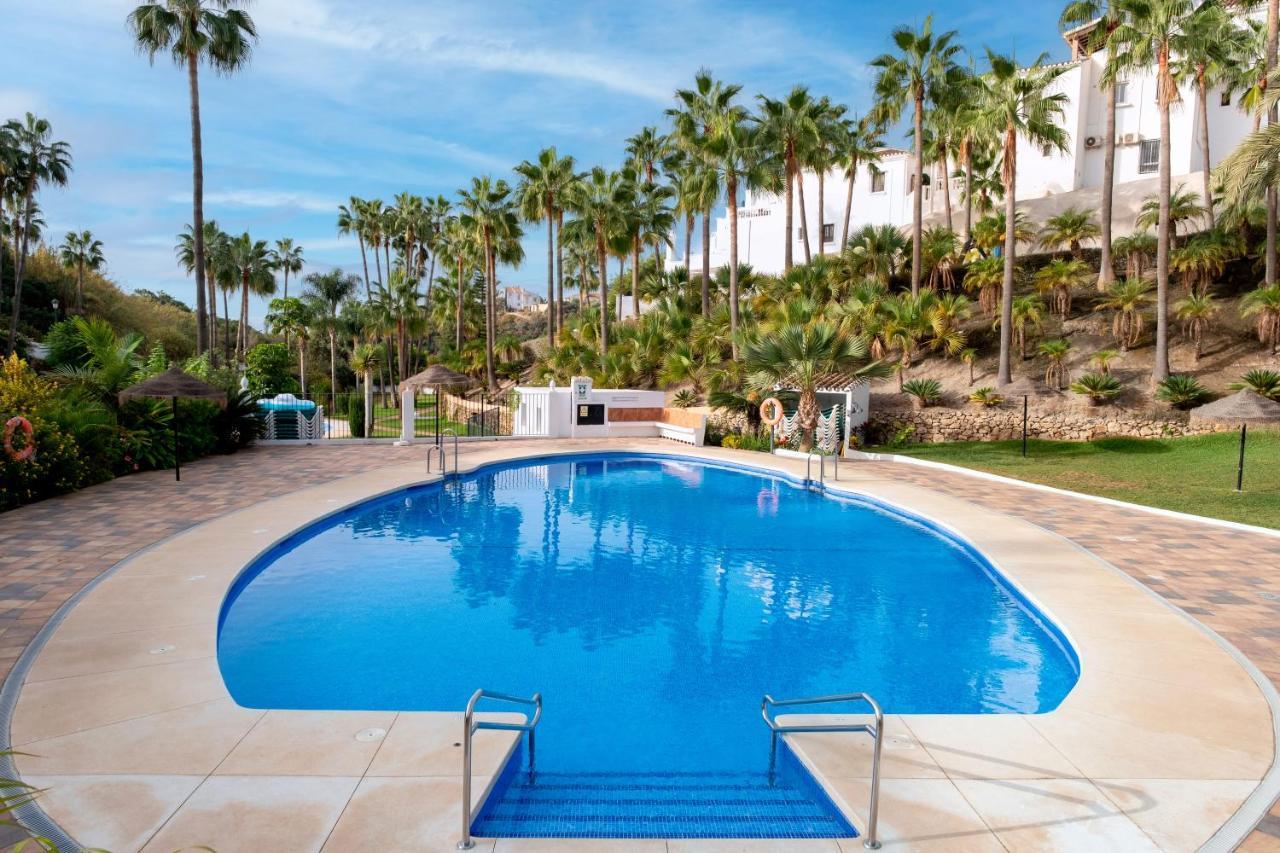 Rabat 6 El Oasis De Capistrano * Nerja